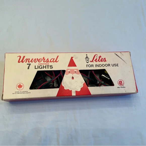 π Vintage Holiday Charm: 1966 Universal Lites Christmas Lights π - Picture 1 of 9
